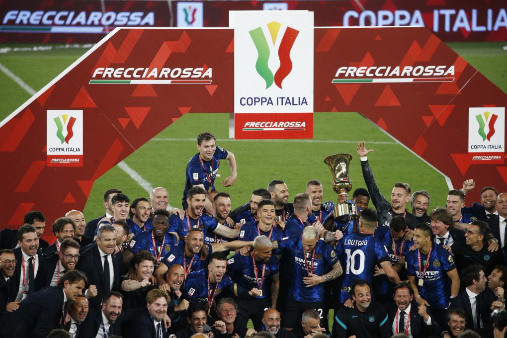 Inter Milan hoàn thành cú đúp danh hiệu quốc nội trong mùa giải năm nay